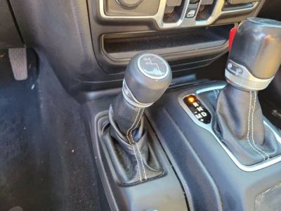 2021 Jeep Gladiator — photo 23 view
