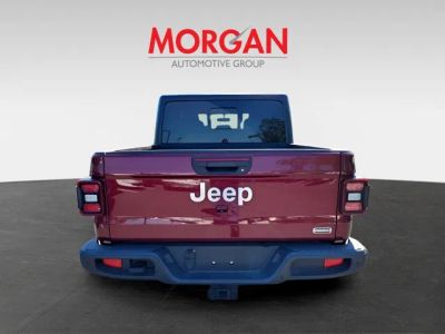 2021 Jeep Gladiator — photo 8 view