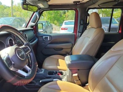 2021 Jeep Gladiator — photo 12 view