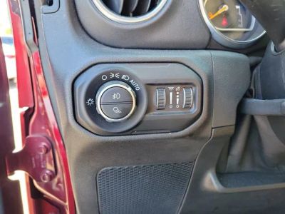 2021 Jeep Gladiator — photo 14 view