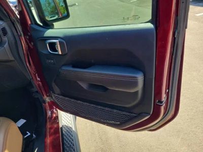 2021 Jeep Gladiator — photo 35 view