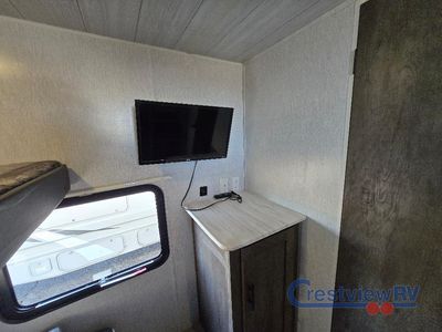 2022 Forest River RV Wildwood X-Lite - Photo 33