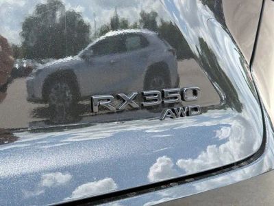 2026 Lexus RX — photo 11 view
