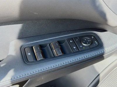 2026 Lexus RX — photo 24 view