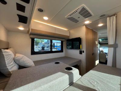 2027 Thor Motor Coach GEMINI — photo 19 view