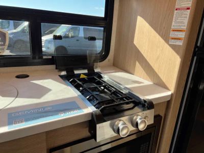 2027 Thor Motor Coach GEMINI — photo 13 view