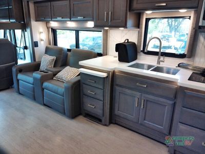 2025 Thor Motor Coach Riviera - Photo 43
