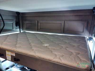 2025 Thor Motor Coach Riviera - Photo 40
