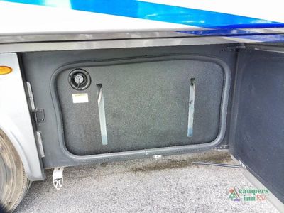 2025 Thor Motor Coach Riviera - Photo 11