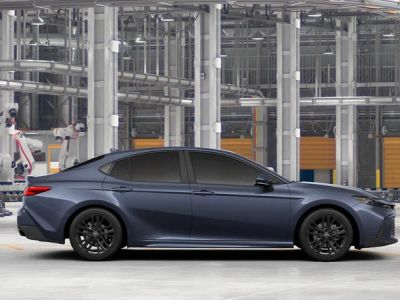 2026 Toyota Camry - Photo 12