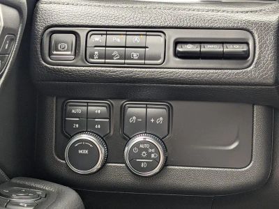2023 GMC Yukon — photo 22 view