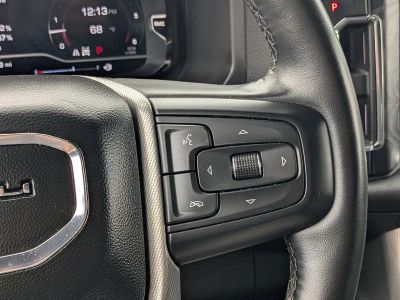 2023 GMC Yukon — photo 25 view