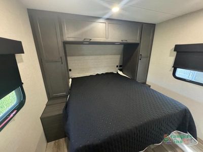 2026 Venture RV Stratus — photo 23 view