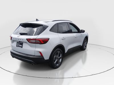 2025 Ford Escape — photo 7 view