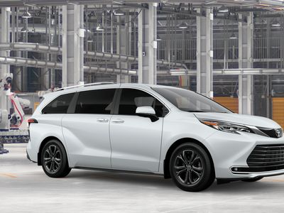 2026 Toyota Sienna — photo 16 view