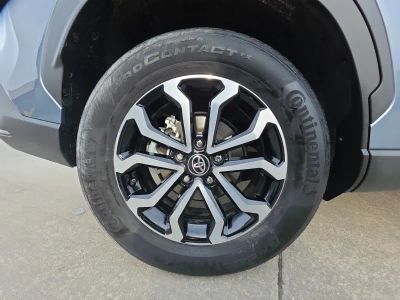 2024 Toyota Corolla Cross - Photo 16
