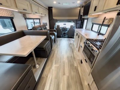 2023 Forest River SUNSEEKER - Photo 3