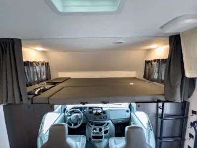 2023 Forest River SUNSEEKER - Photo 4