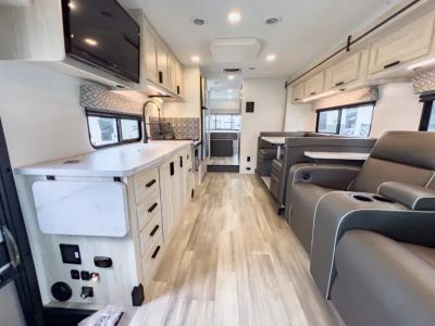 2023 Forest River SUNSEEKER - Photo 5