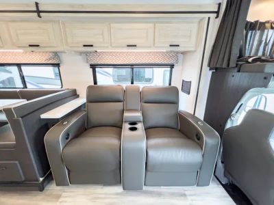 2023 Forest River SUNSEEKER - Photo 13