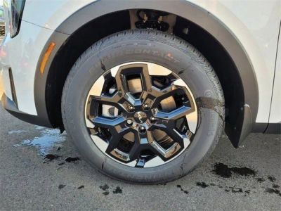 2025 Kia Sorento — detail view