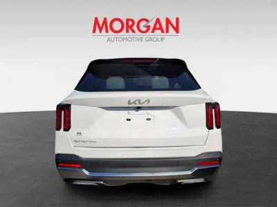 2025 Kia Sorento — photo 10 view