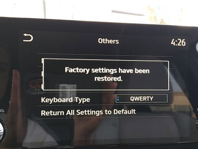 2024 Mitsubishi Outlander Plug-In Hybrid — photo 23 view