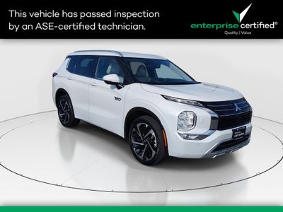 2024 Mitsubishi Outlander Plug-In Hybrid SEL S-AWC — front three-quarter view
