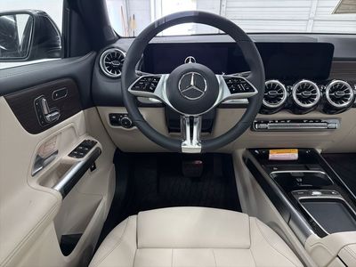 2026 Mercedes-Benz GLB — photo 21 view