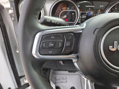 2023 Jeep Wrangler - Photo 26