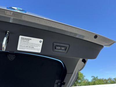 2023 BMW i4 — photo 12 view