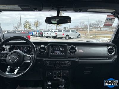 2021 Jeep Wrangler - Photo 2