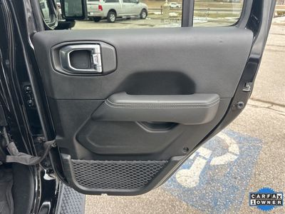 2021 Jeep Wrangler - Photo 42