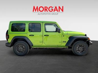 2026 Jeep Wrangler — photo 8 view