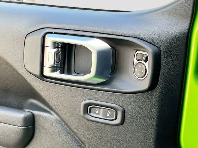 2026 Jeep Wrangler — photo 15 view