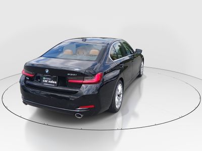 2025 BMW 3 Series - Photo 7