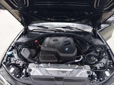 2025 BMW 3 Series - Photo 9