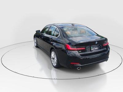 2025 BMW 3 Series - Photo 5