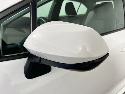 2025 Toyota Corolla — photo 10 view