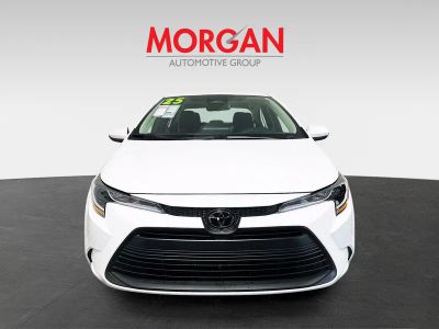 2025 Toyota Corolla — photo 8 view