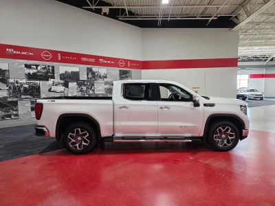 2024 GMC Sierra 1500 — side profile view