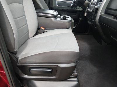 2024 Ram 1500 Classic - Photo 18