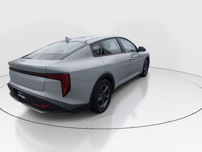 2025 Kia K4 — photo 7 view