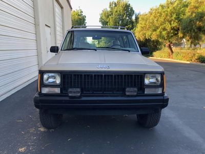 1989 Jeep Cherokee - Photo 2