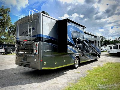 2022 Fleetwood Southwind - Photo 2
