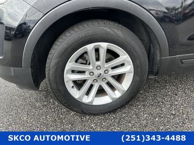 2016 Ford Explorer - Photo 2