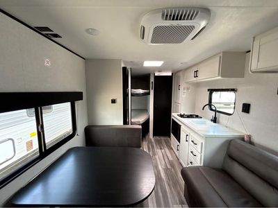 2026 Jayco Jay Flight SLX - Photo 8