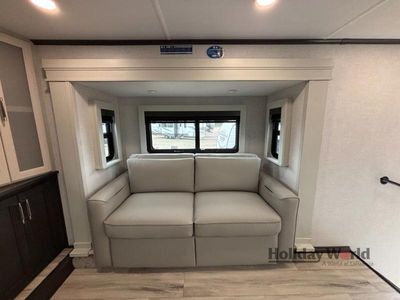 2025 Keystone Alpine - Photo 10