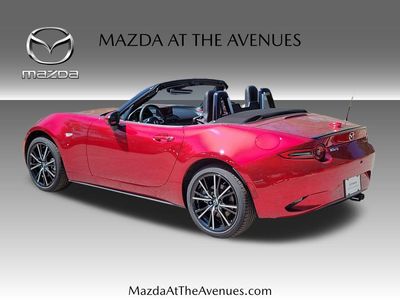 2026 Mazda MX-5 Miata - Photo 6