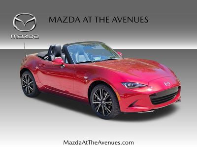 2026 Mazda MX-5 Miata - Photo 4